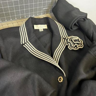 St John Sweater Suit Size 14 