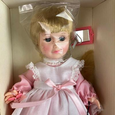  vintage EFFANBEE DAY BY DAY MONDAY'S CHILD DOLL 1401 