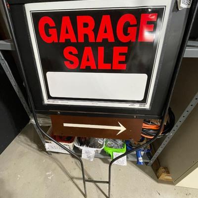 Garage sale sign