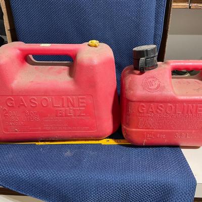 2-gas cans
