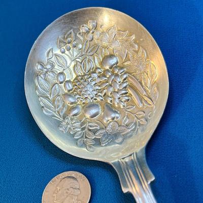 EXQUISITE SILVER PLATED FANCY SERVING SPOON SHEFFIELD ENGLAND