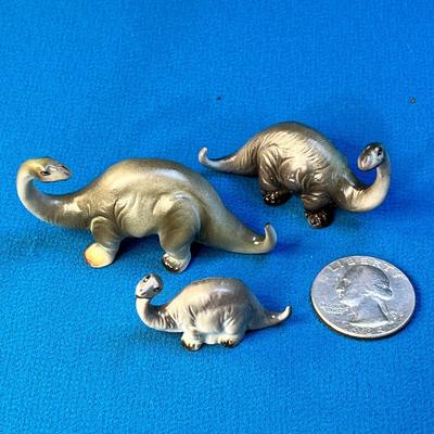 CUTE CERAMIC BRONTOSAURUS FAMILY FIGURES