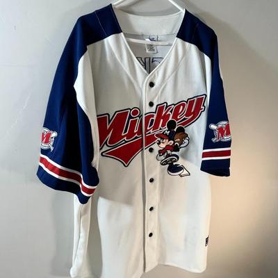ADULT MICKEY MOUSE BASEBALL SHIRT SIZE XL 