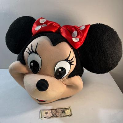 FULL SIZE MINNIE MOUSE HEAD