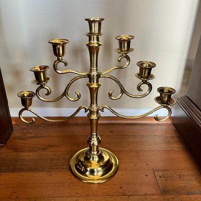 LOVELY BRASS 7-LIGHT CANDELABRA