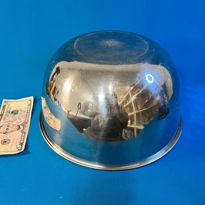 LARGE STAINLESS STEEL BOWL