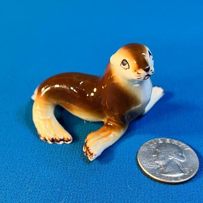 CERAMIC SEAL FIGURINE