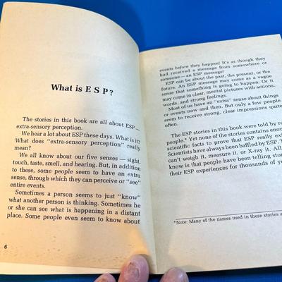 1981 â€œESP: STORIES OF STRANGE HAPPENINGSâ€ BOOK 