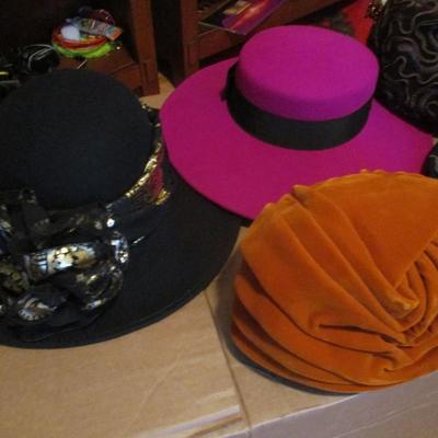 Assortment Of Fancy Ladies Hats - D