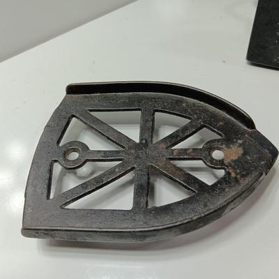 Vintage Antique GENEVA ILL Sad Iron, Flat Iron #7