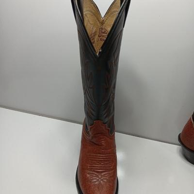 Like New Women's Justin Size 5.5 Western boots with Boot Jack