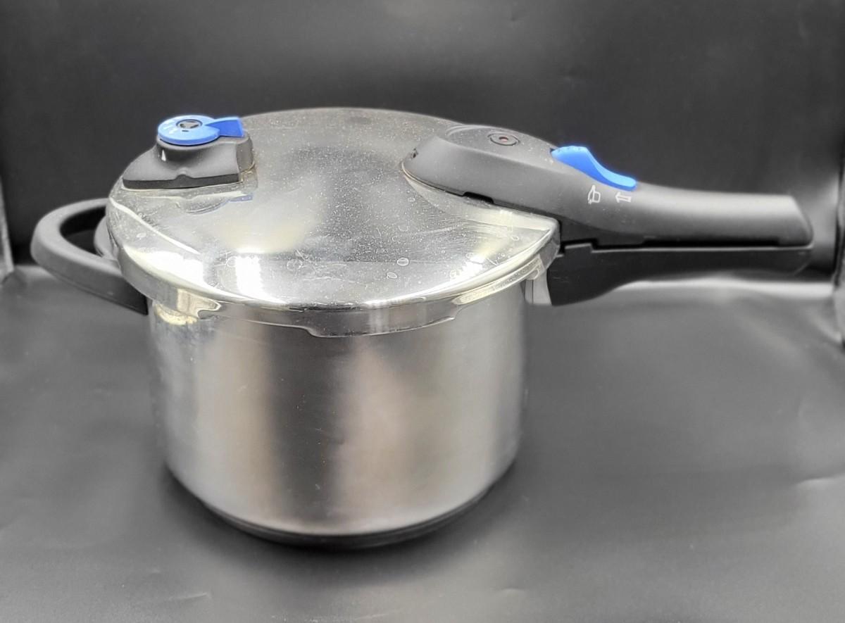 Stovetop Pressure Cooker 2
