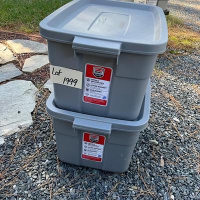 G1999 Lot of Two Rubbermaid Roughneck 14 Gallon Containers