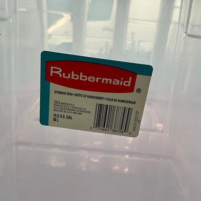 G2009 Set of Two Rubbermaid Storage Containers