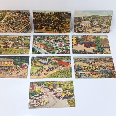 Roadside America Linen post card collection 1940's