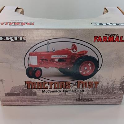 1987 ERTL Die cast Tractors Past McCormick Farmall 350