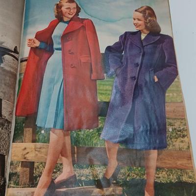 RARE 1944 - 1945 Fall & Winter Montgomery ward - DENVER - catalogue