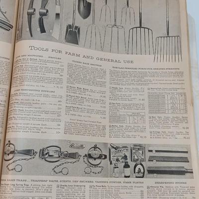 RARE 1944 - 1945 Fall & Winter Montgomery ward - DENVER - catalogue