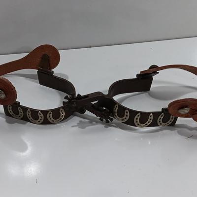 Brown Spurs Men's, Bottle Opener, with Horseshoe Motif with Weaver leather straps LIKE NEW!