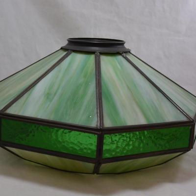 Green Stained Glass Lamp Shade, Octagonal 14.5x7.5
