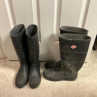 S1920 Pair of Red Ball Rubber Boots and No Name Boots