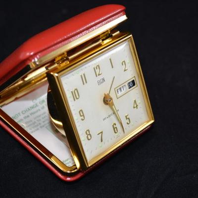 Vintage ELGIN Wind-Up Travel Alarm Clock with Day/Date