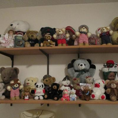 Stuffed Toy and Doll Collection - G