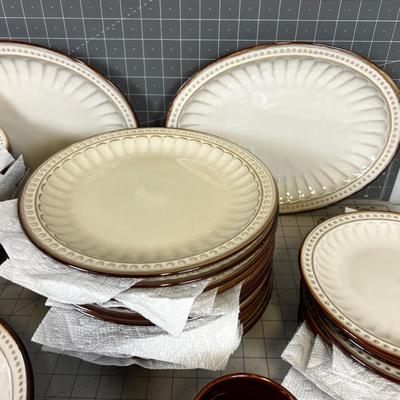 Stoneware Gibson ELITE 