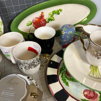 Large Pile of ceramic Items 