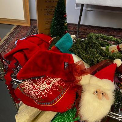 Extra Large Lot of Christmas DÃ©cor items'