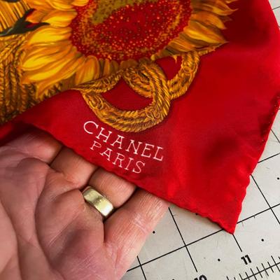 Sunflower Scarf Channel 