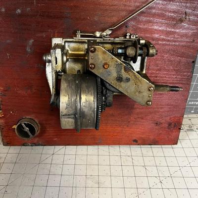 Box of Victrola parts