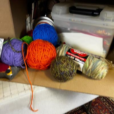 CRAFTERS DREAM: Yarn, Thread, Beads, & more Beads, 