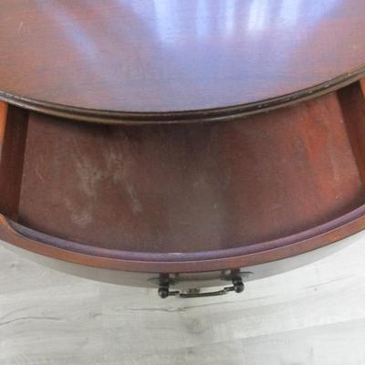 Duncan Phyfe Drum Table-H