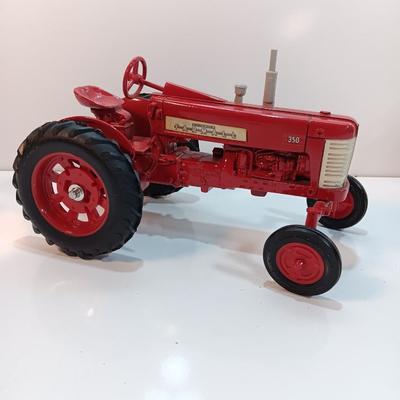 Die Cast Mccormick Farmall Tractor