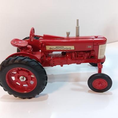 Die Cast Mccormick Farmall Tractor
