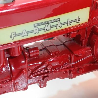 Die Cast Mccormick Farmall Tractor