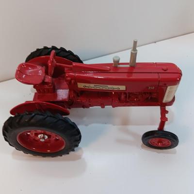 Die Cast Mccormick Farmall Tractor