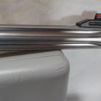 " Ruger Mark 1V Hunter , 22 cal pistol"' est. $500 to $810.