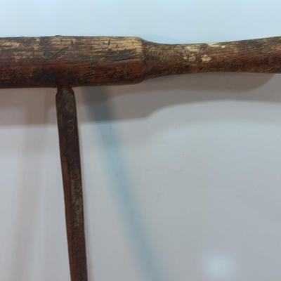 Antique T Handled Hand Wood Drill / Auger Barn Beam