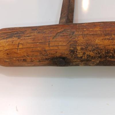 Antique T Handled Hand Wood Drill / Auger Barn Beam