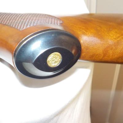" Ruger Red Label Over and Under 12 Ga. Shot Gun. est. $700 to $1200..
