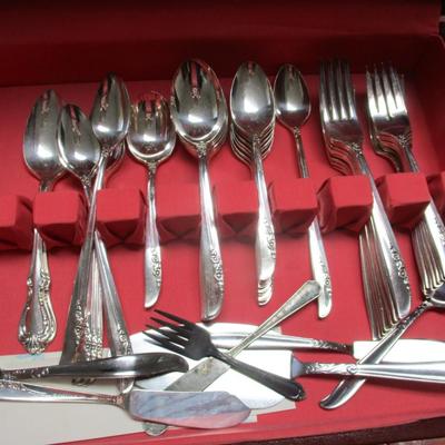 50 Pieces Of 1881 Rogers Lilac Trim Silverware & Box - H