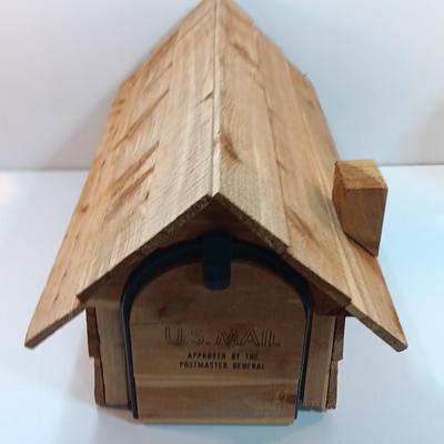 New Cedar Chelet Mailbox
