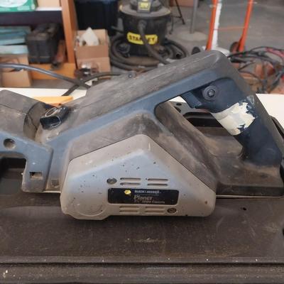 VARIABLE SPEED MULTI-FUNCTION TOOL & A PLANER