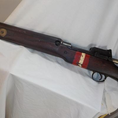 303 British Lee- Enfield no.4 MK1, WW2 rifle. est. $350 to $700.