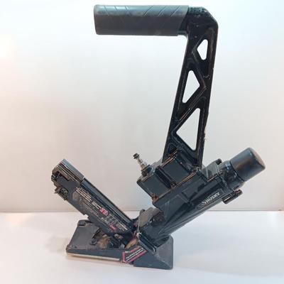 Husky pneumatic 3 in 1 flooring Nailer