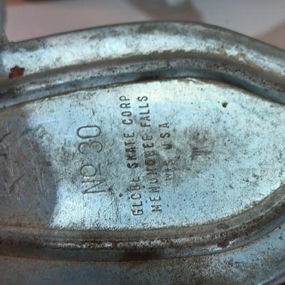 Vintage Globe Skate Corp. 1950's Roller Skates Menomonee Falls Wisconsin USA #30