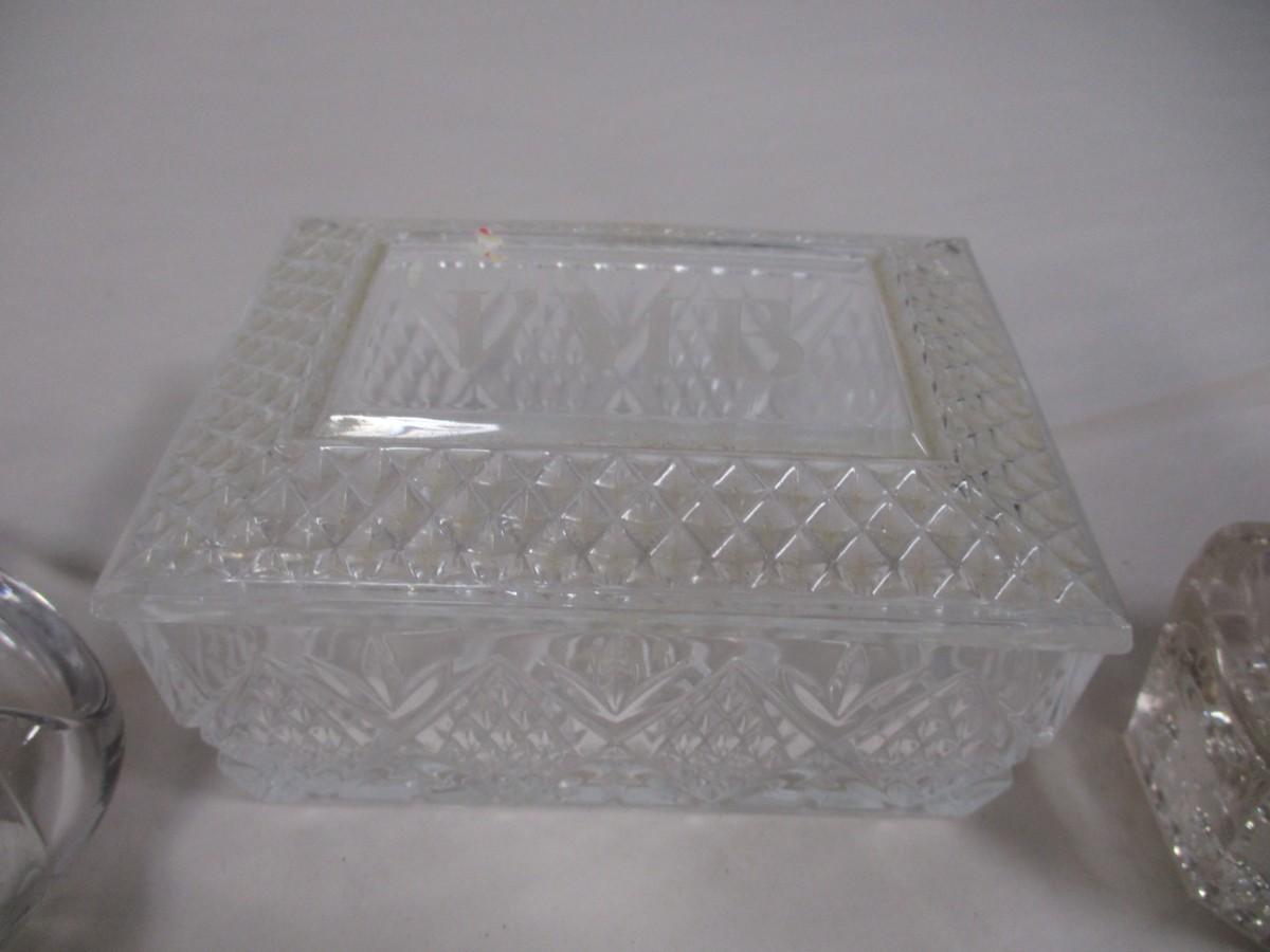 Pair Of Crystal Duck Ashtrays & Glass Decor