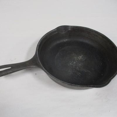 Cast Iron 9 Inch Skillet Made In USA
